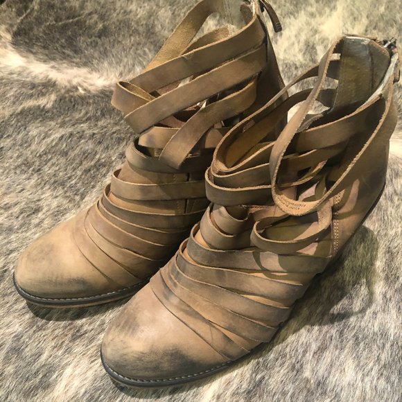 Free People Boot Bootie Terracotta Brown Hybrid Strappy Leather Distressed - Picture 2 of 10